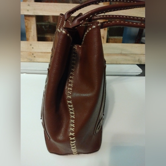 Antonio Melani gorgeous brown leather shoulder bag EUC - Picture 6 of 16